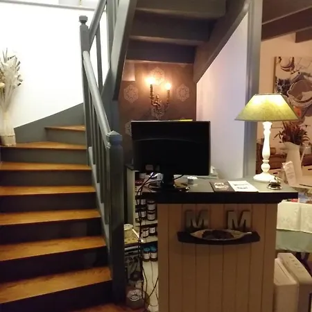 Montismaurelli Bed & Breakfast Montmoreau