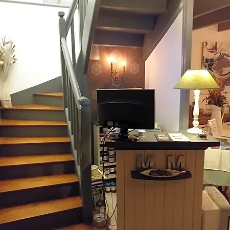 Montismaurelli Bed & Breakfast 3*