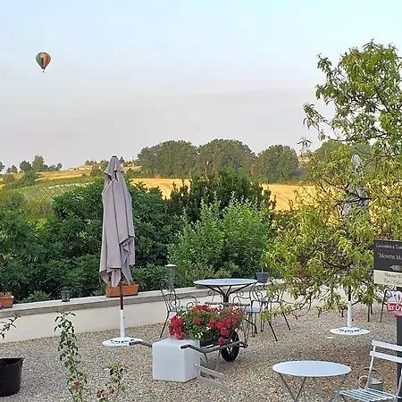Montismaurelli Bed & Breakfast